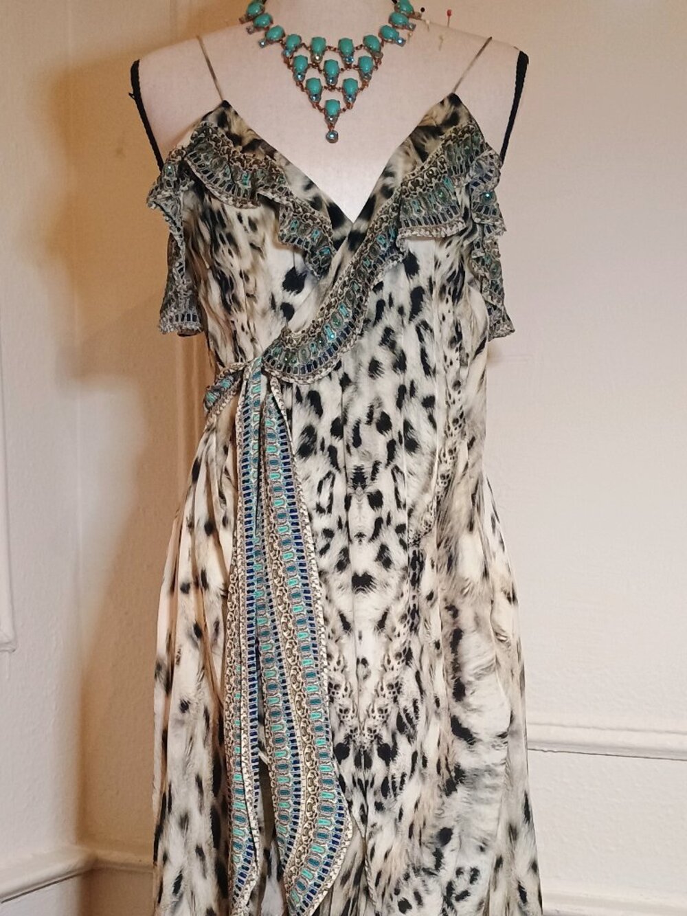Camilla Snow Whispers silk dress wrap S BEAUTIFUL! - Picture 3 of 7
